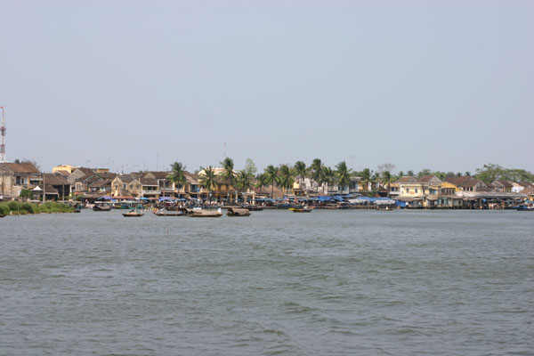 &copy John Lancaster