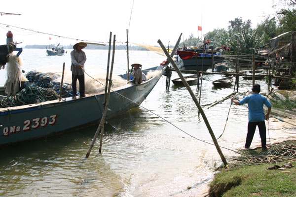 &copy John Lancaster