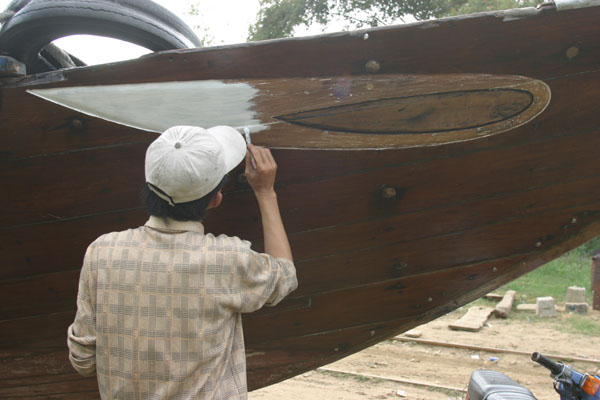 &copy John Lancaster