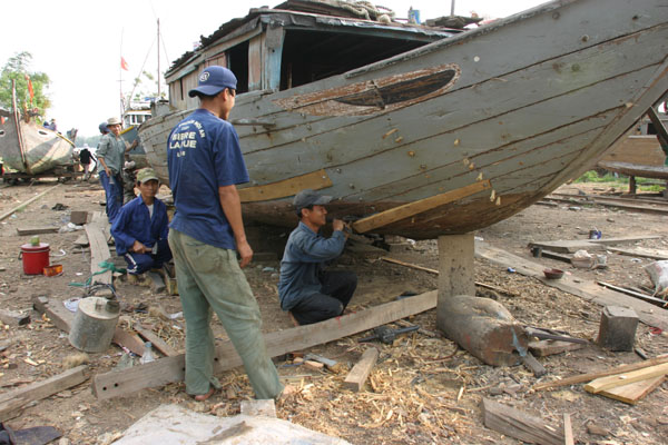 &copy John Lancaster