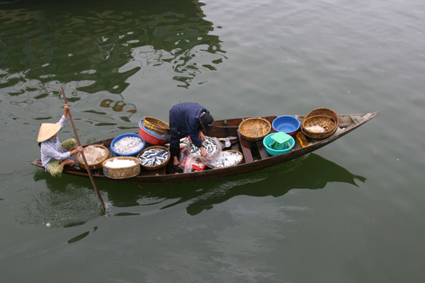 &copy John Lancaster