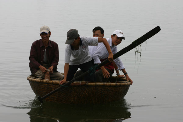 &copy John Lancaster