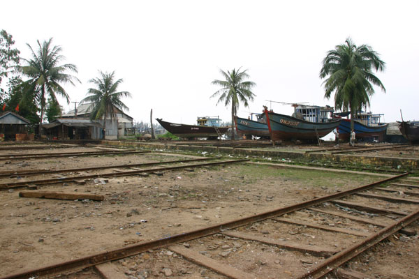 &copy John Lancaster