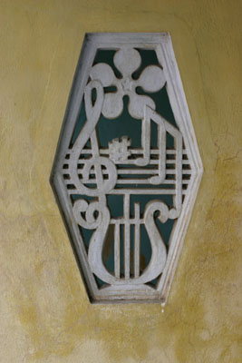 &copy John Lancaster