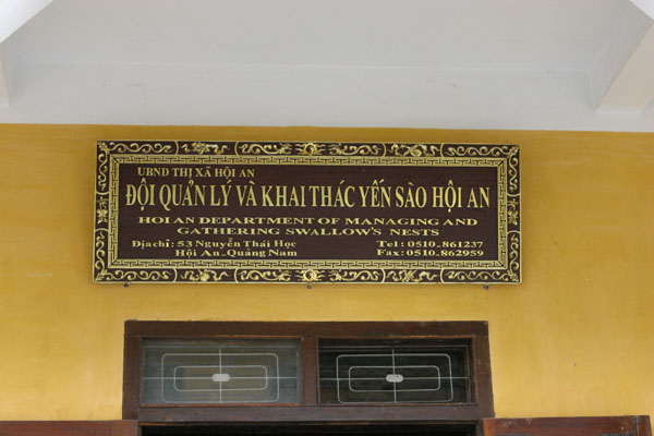 &copy John Lancaster