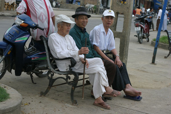 &copy John Lancaster