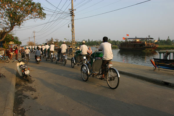 &copy John Lancaster