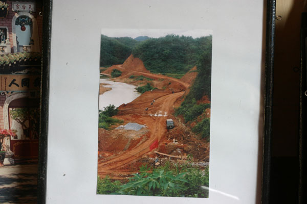 &copy John Lancaster