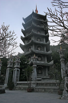 &copy; John Lancaster