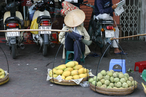 &copy2004 John Lancaster