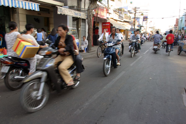 &copy2004 John Lancaster