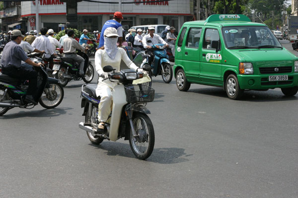 &copy2004 John Lancaster